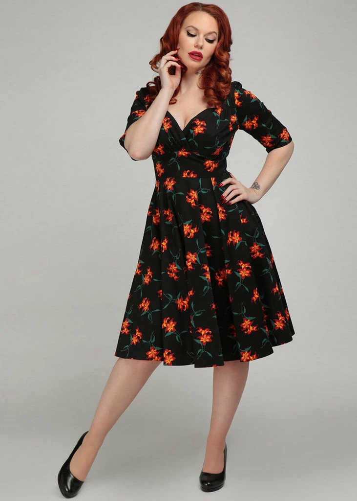 Collectif Trixie Midnight Lily 50's Swing Dress Black 4 Collectif Trixie Midnight Lily 50's Swing Dress Black - Image 2