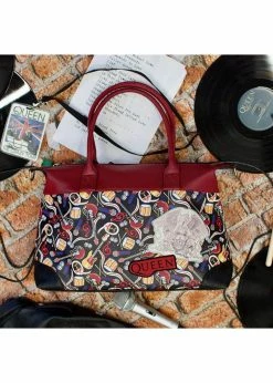 Vendula London X Queen Weekender Bag -Pretty Retro Sales vendula K91162681 queen weekend bag 0 66f7bd40 320f 452a a9af 58f8a818b71f 1024x1024